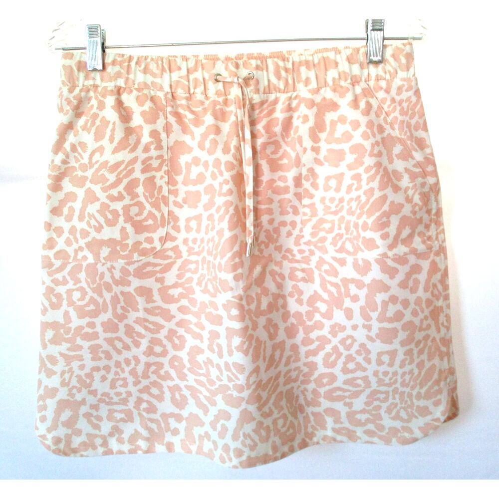 Chico's Zenergy Women's Skort & Shirt Set Peach NWT Size 4/6 - Picture 9 of 16